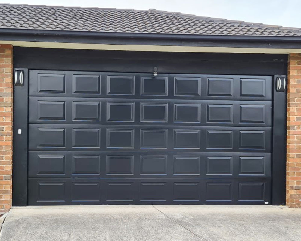 Surrey Hills Sectional Garage Door